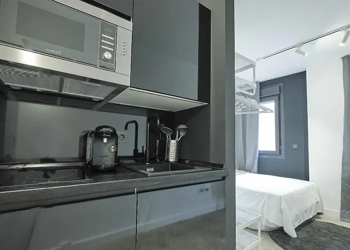 Giralda Modern & Luxury